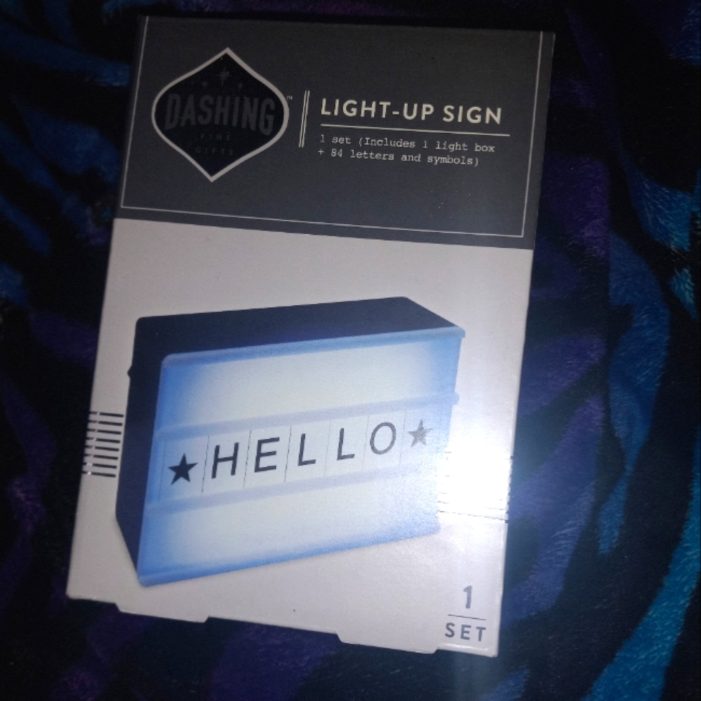 🤑Brand New In Box "DASHING FINE GIFTS" Light up Sign